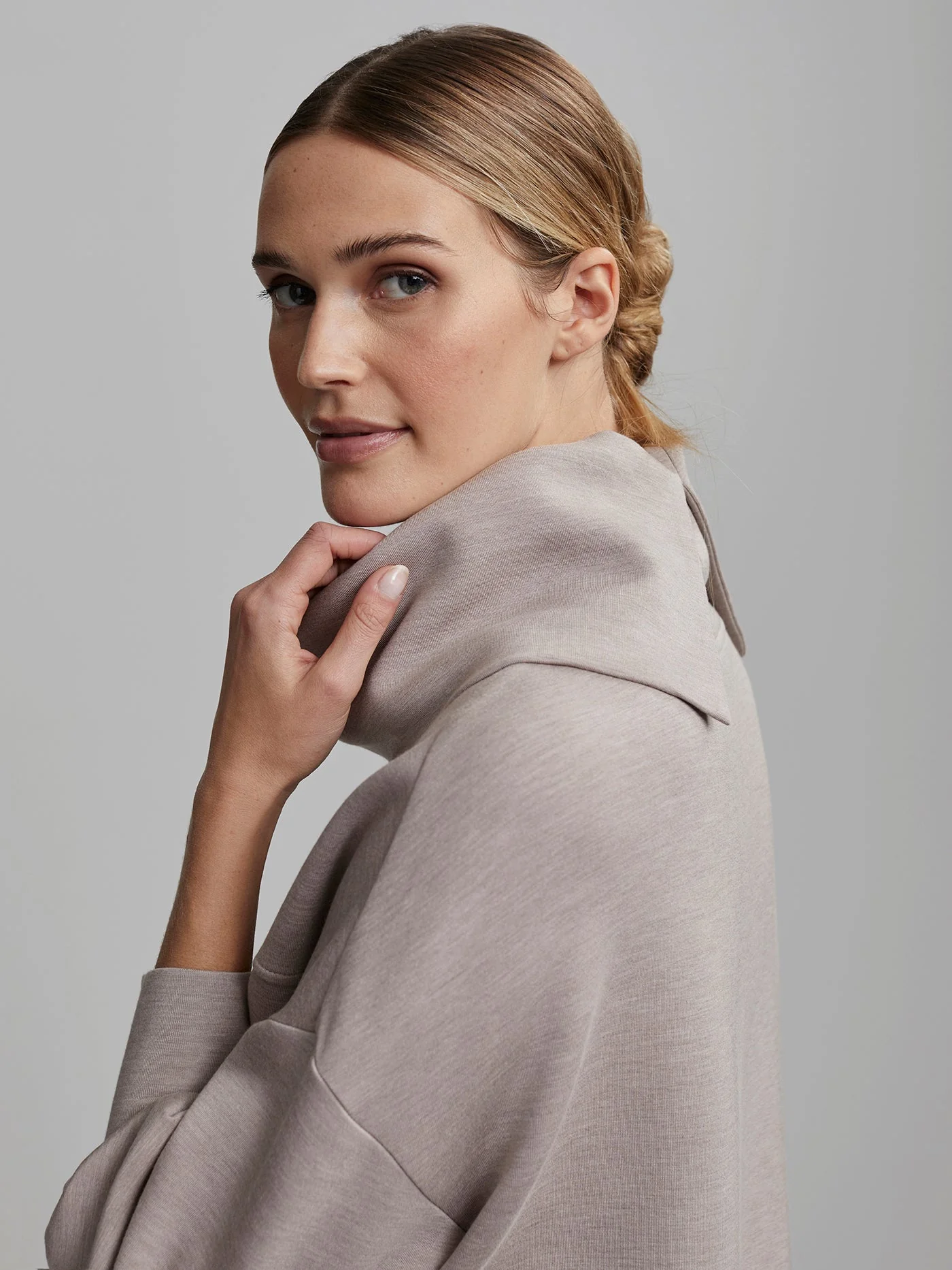 Priya Longline Sweat 24 Priya Longline Sweat