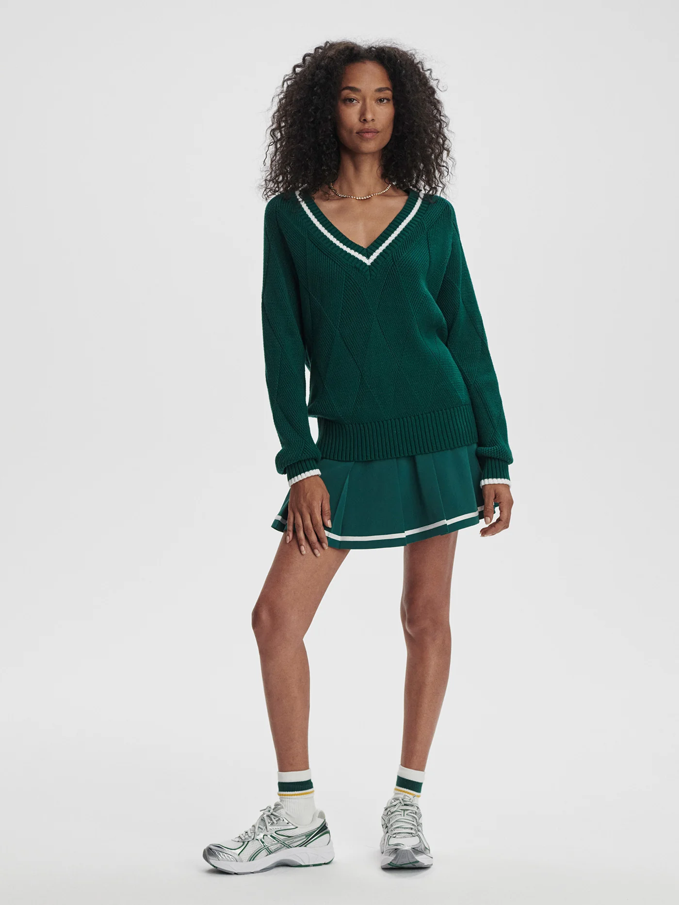 Ray Diamond V-Neck Knit 8 Ray Diamond V-Neck Knit