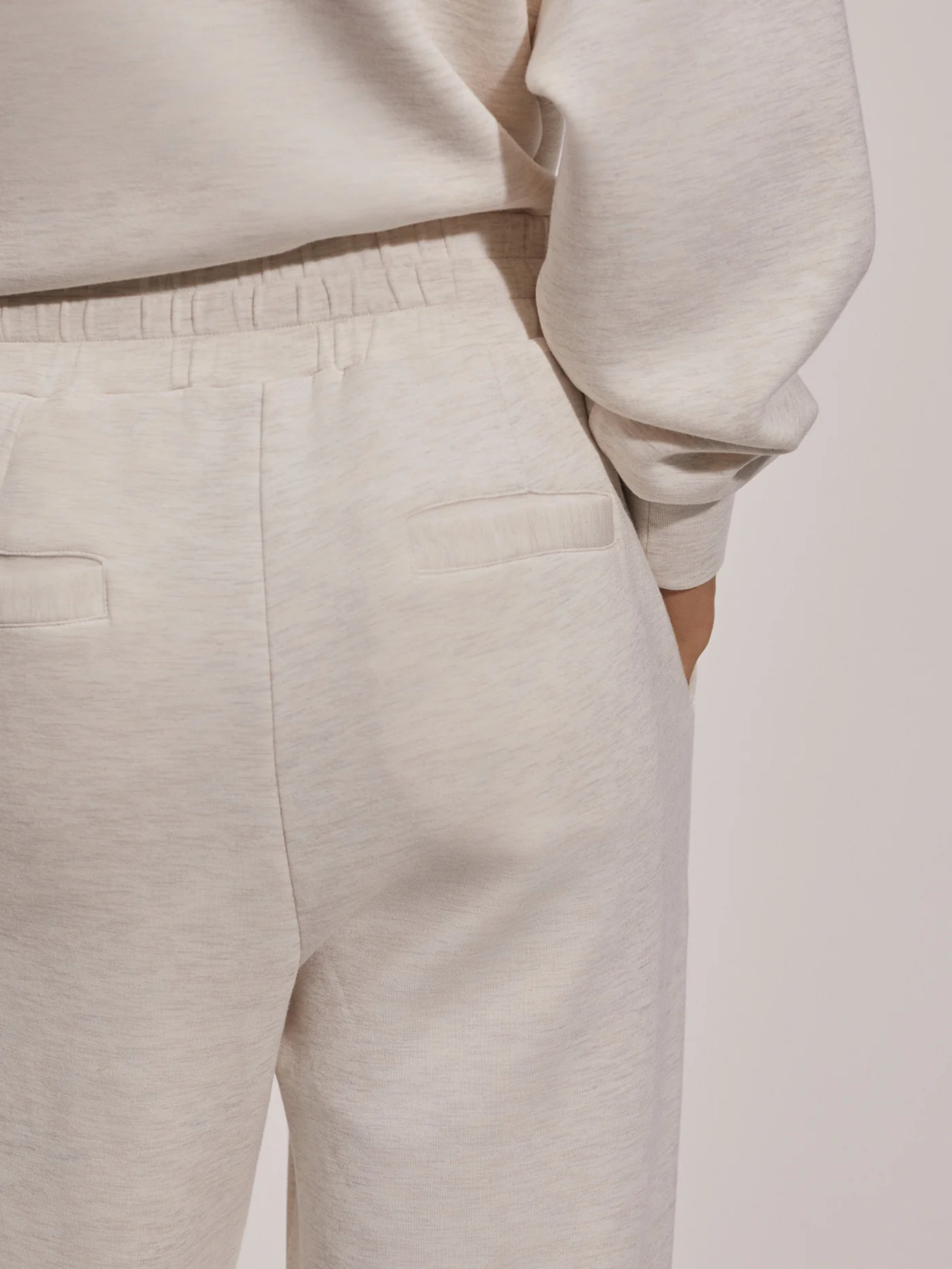 The Relaxed Pant 25 11 The Relaxed Pant 25