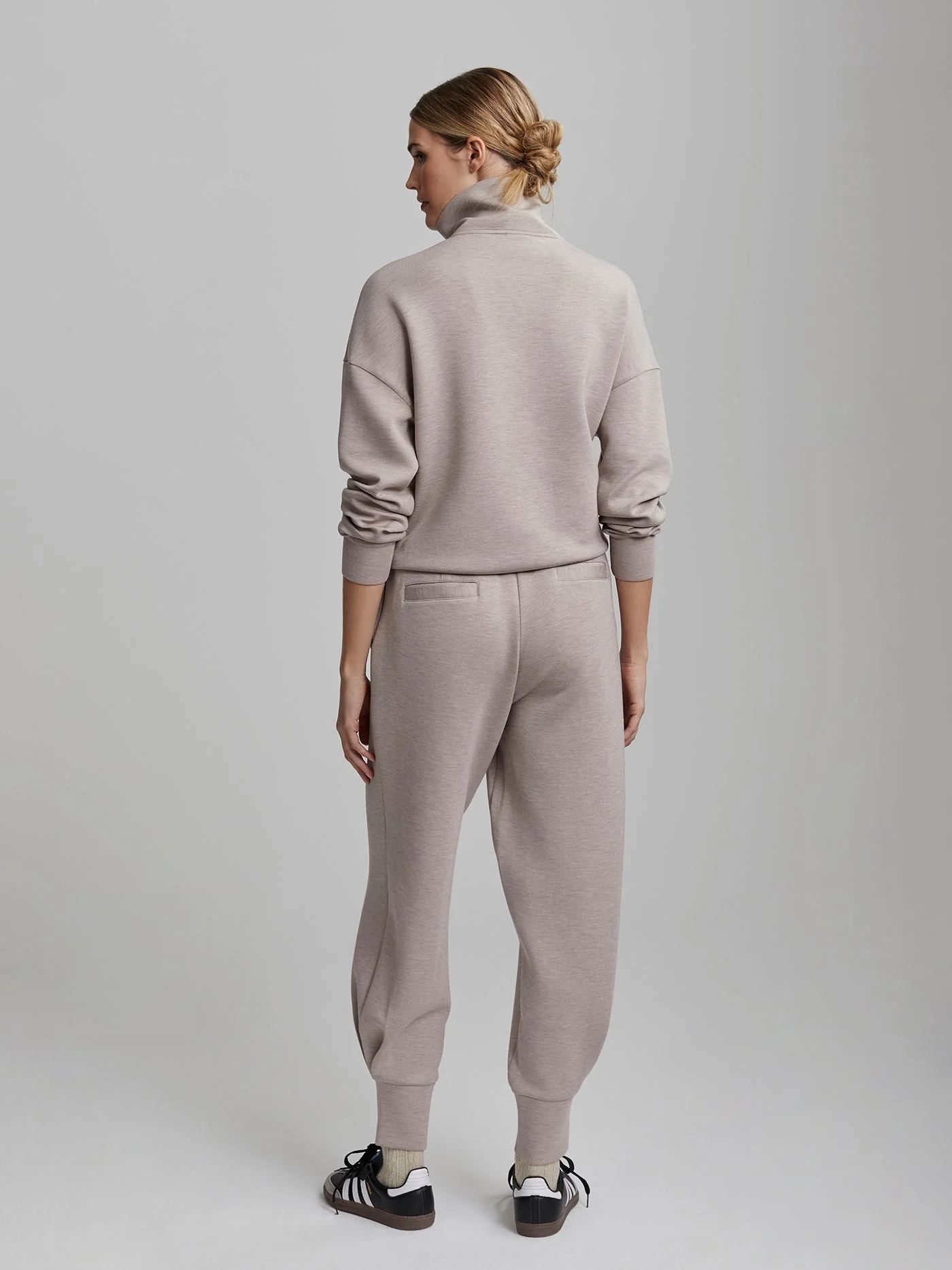 The Relaxed Pant 25 20 The Relaxed Pant 25