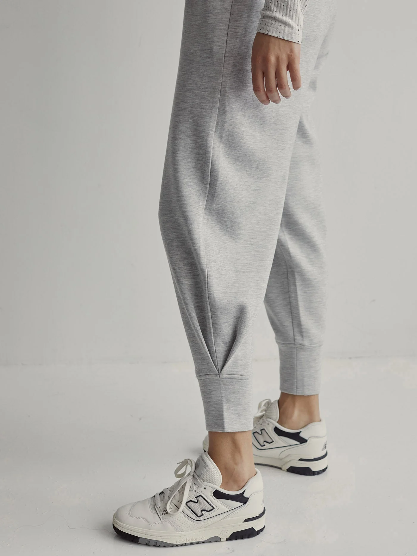 The Relaxed Pant 27.5 11 The Relaxed Pant 27.5