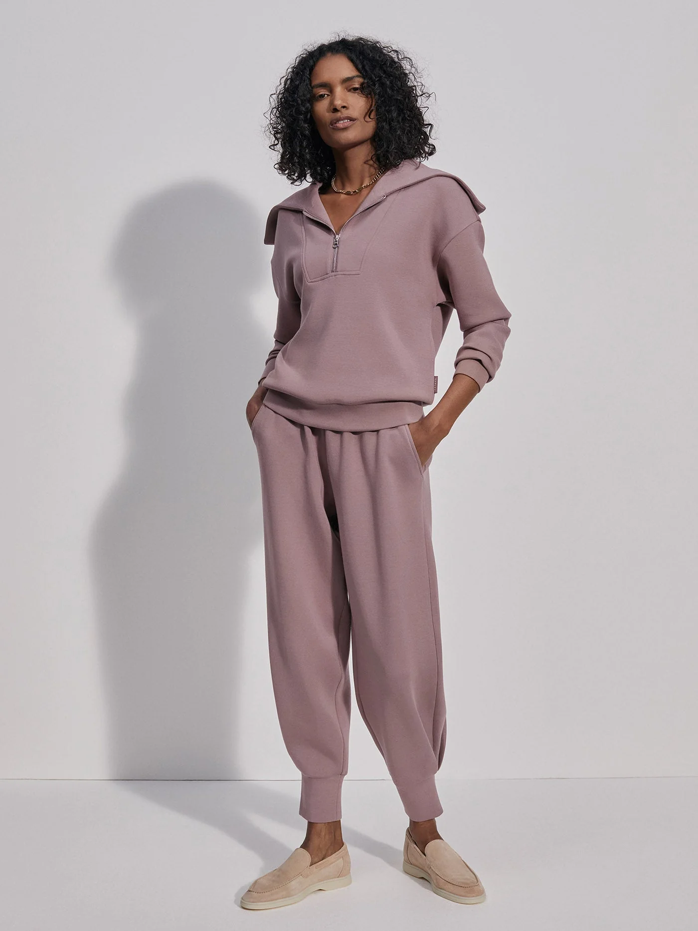 The Relaxed Pant 27.5 5 The Relaxed Pant 27.5