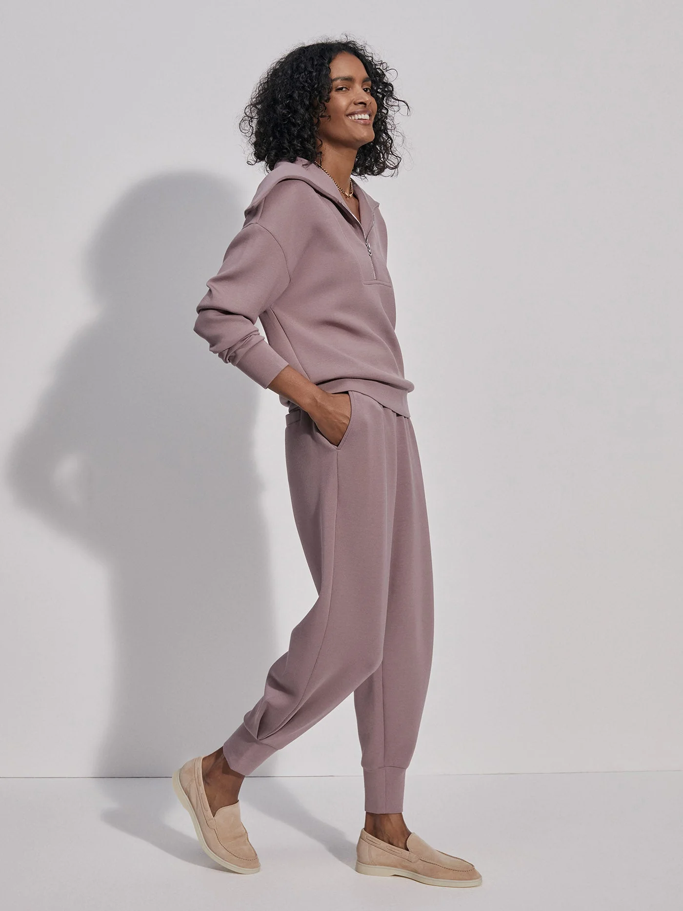 The Relaxed Pant 27.5 8 The Relaxed Pant 27.5