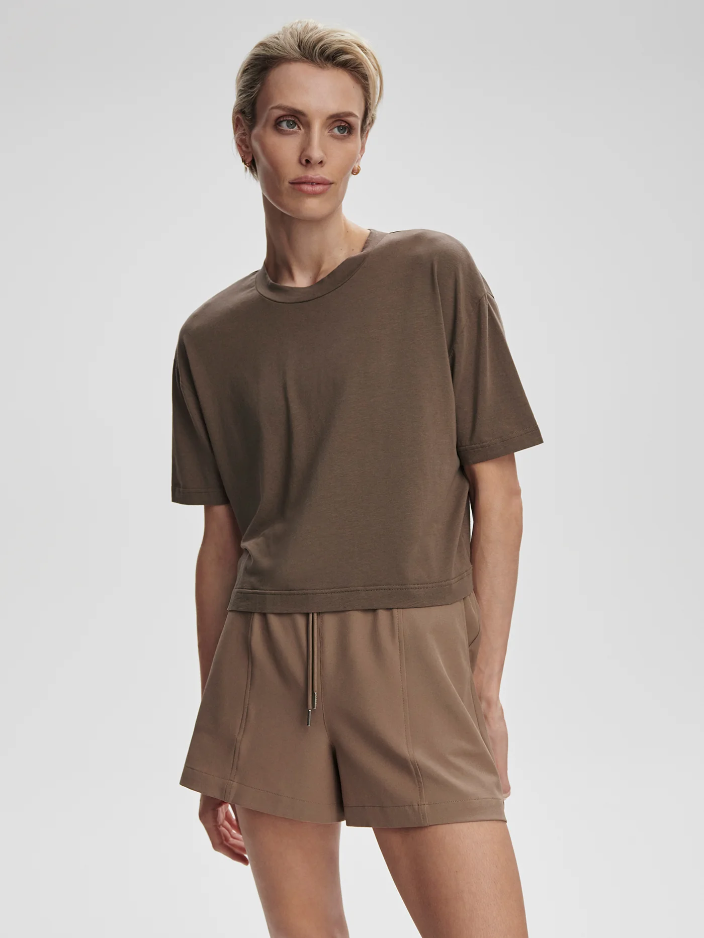 Venice Easy Crop Tee 19 Venice Easy Crop Tee
