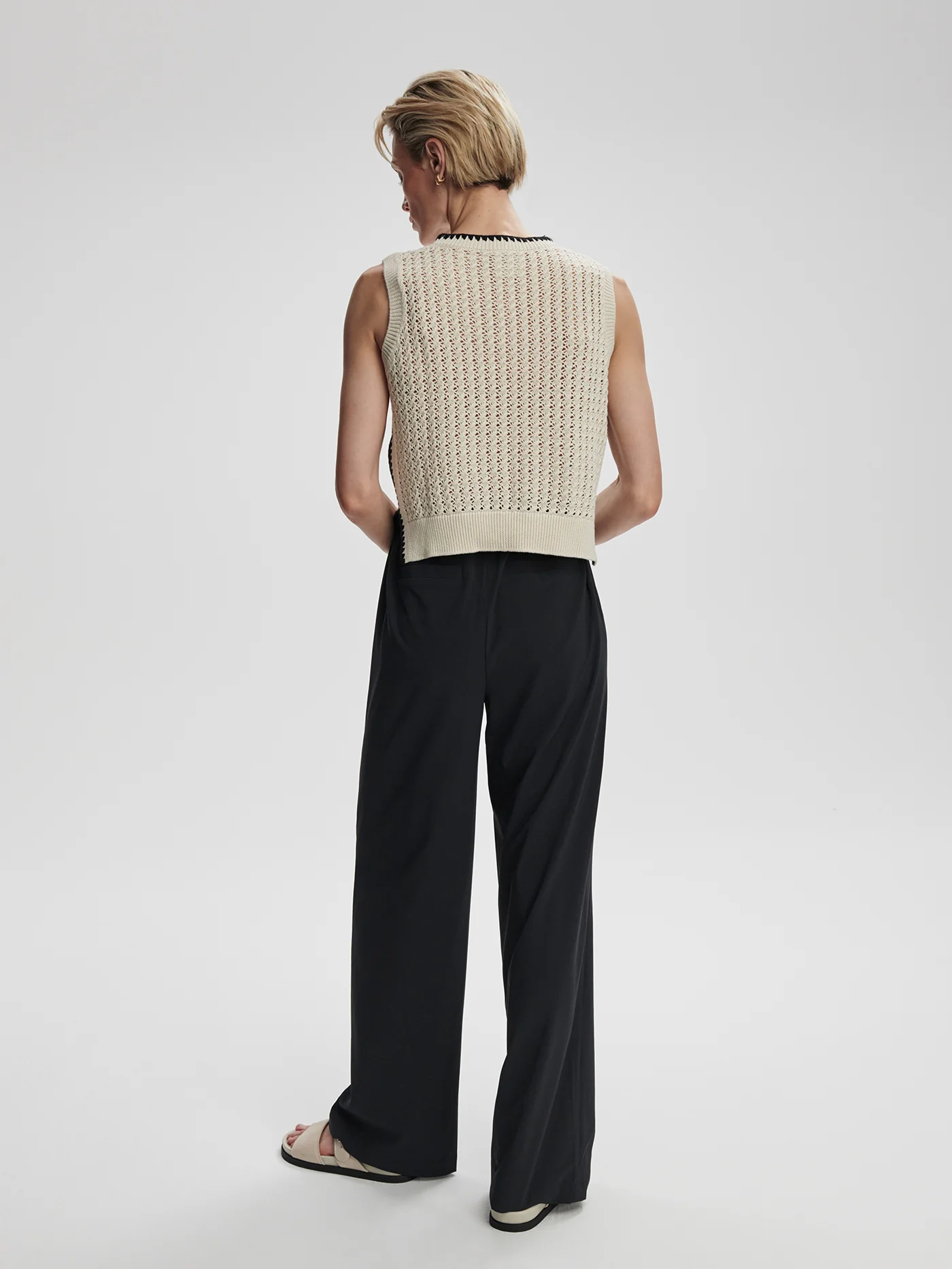 Delaney Knit Vest 21 Delaney Knit Vest