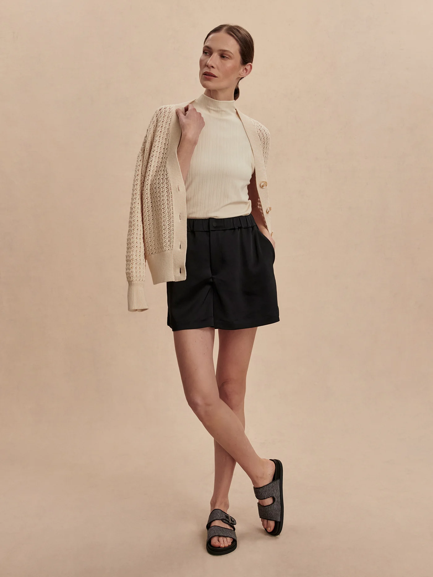 Sarka High Rise Short 3 Sarka High Rise Short