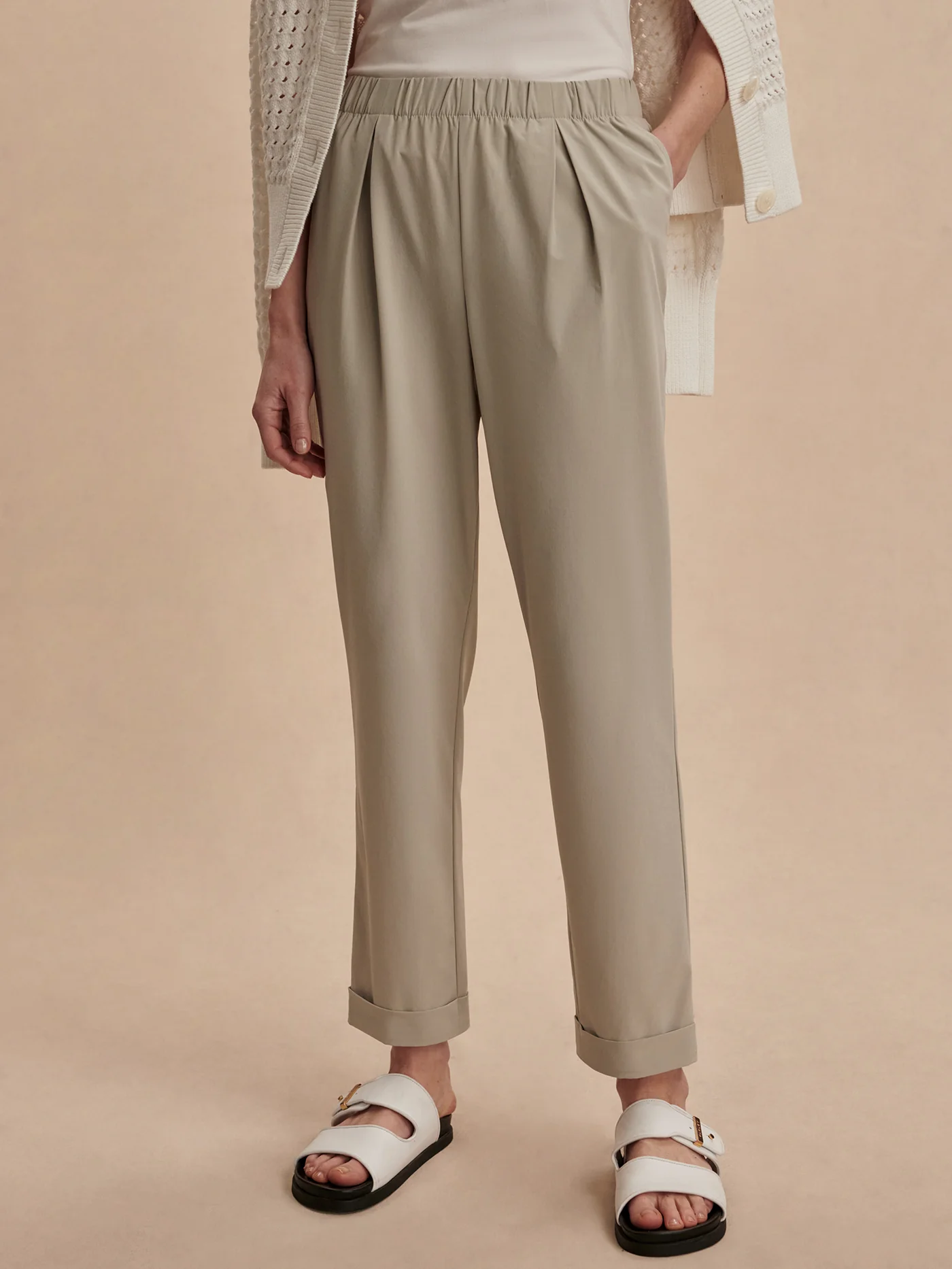 Alana Slim Tapered Cuff Pant 27 22 Alana Slim Tapered Cuff Pant 27