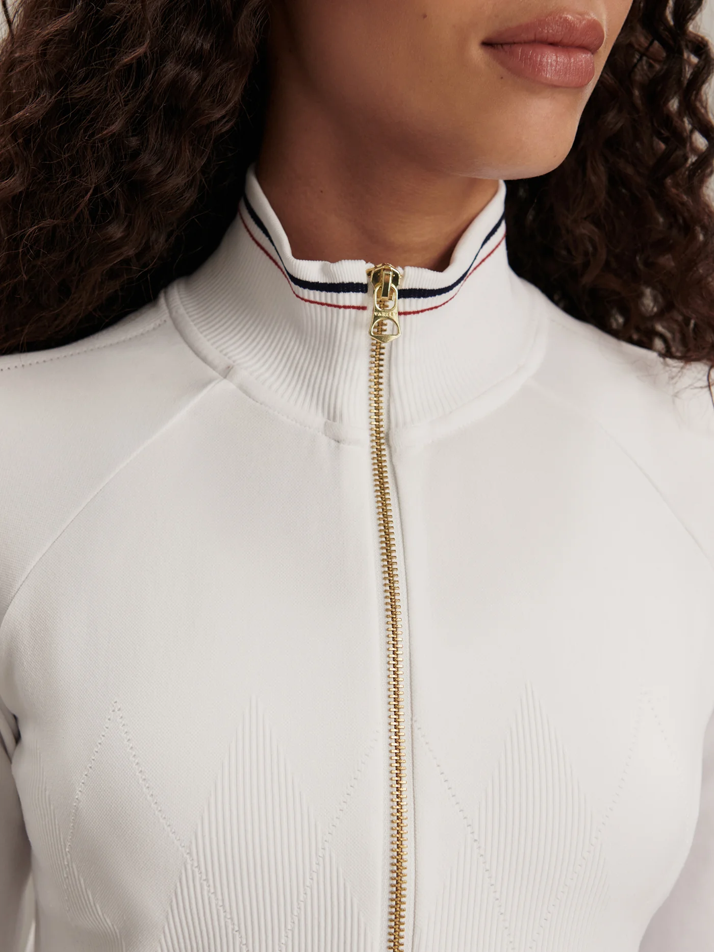 Len Seamless Zip Through 2 Len Seamless Zip Through