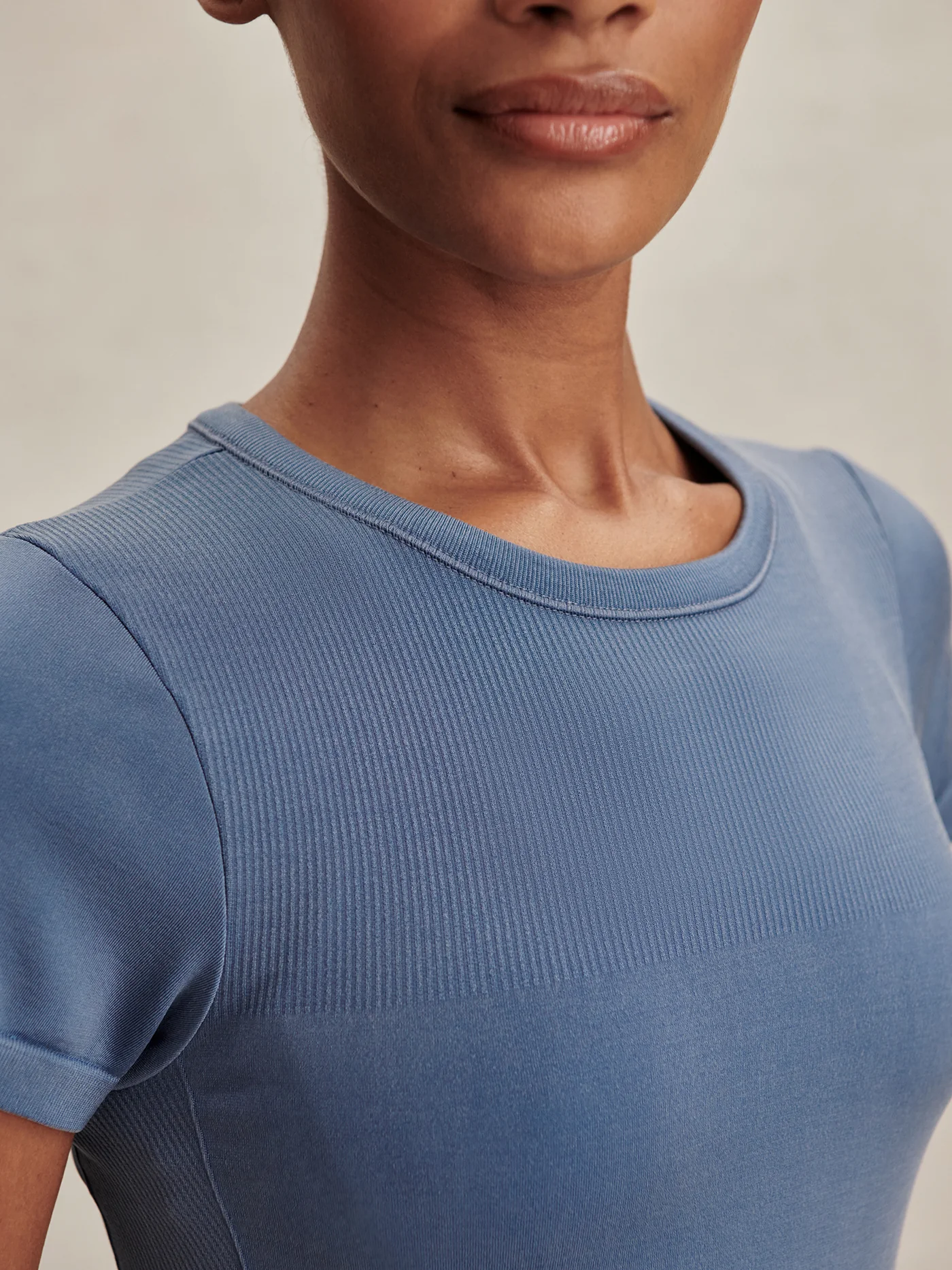 Casper Seamless Tee 16 Casper Seamless Tee