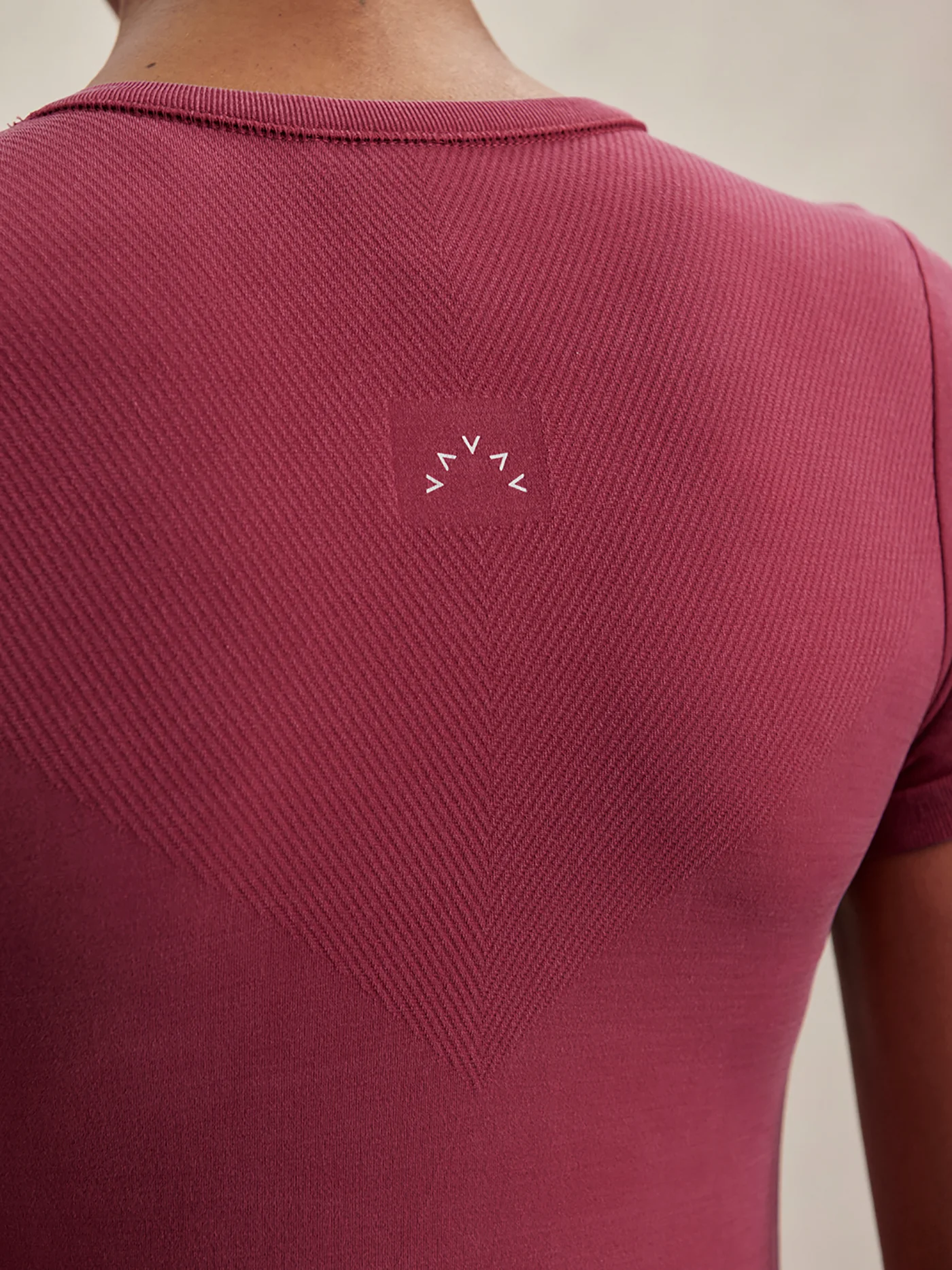 Casper Seamless Tee 23 Casper Seamless Tee