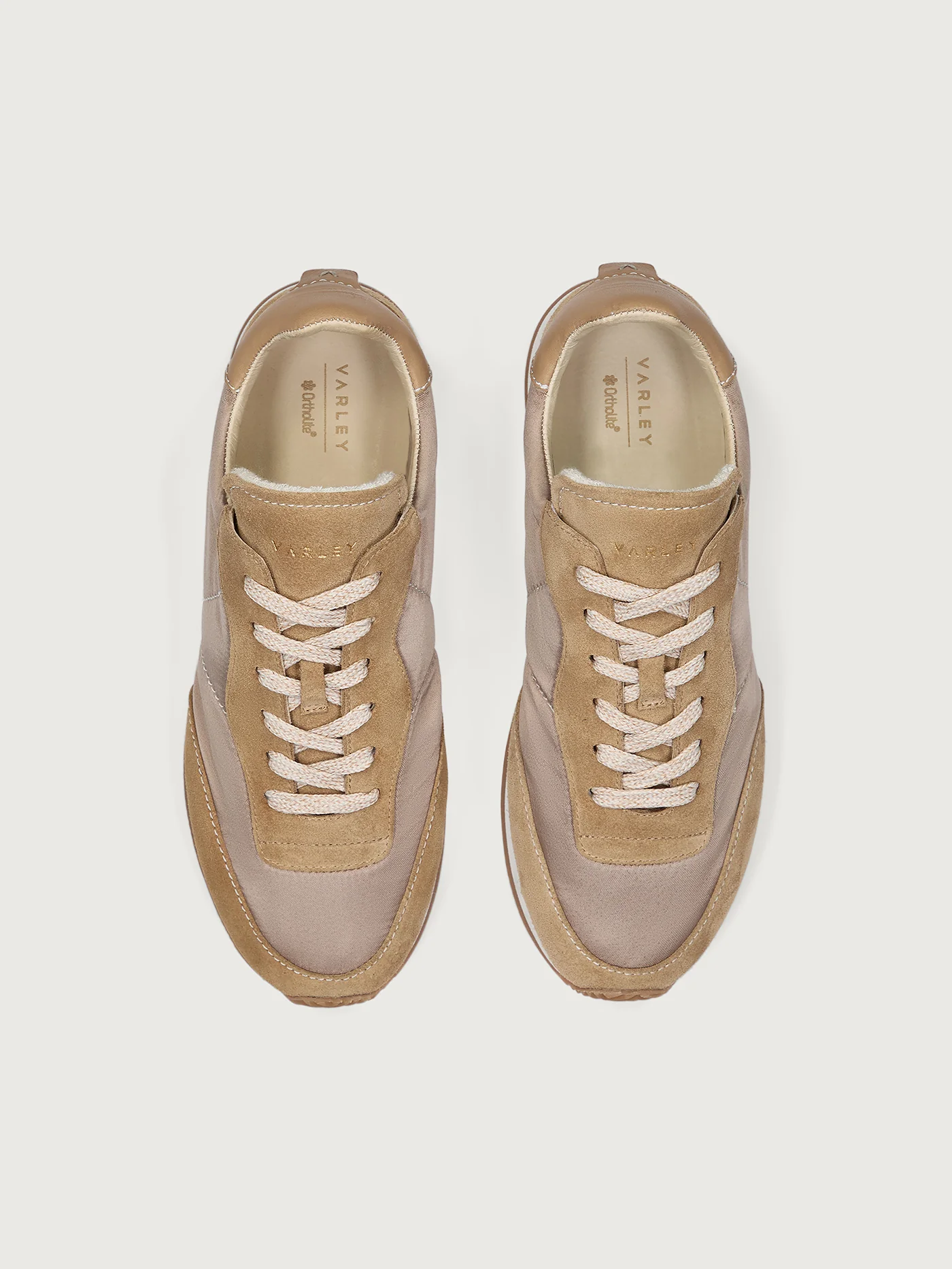 Amera Runner Suede/Satin 10 Amera Runner Suede/Satin