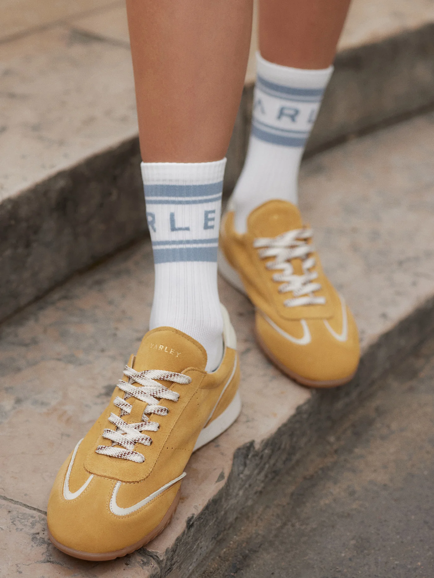 Asmei Sneaker Suede 10 Asmei Sneaker Suede