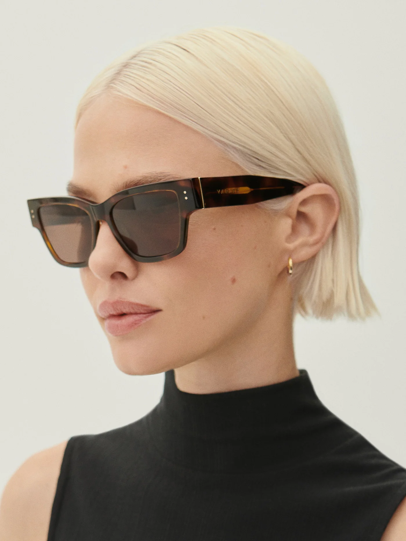 Alber Square Sunglasses 20 Alber Square Sunglasses
