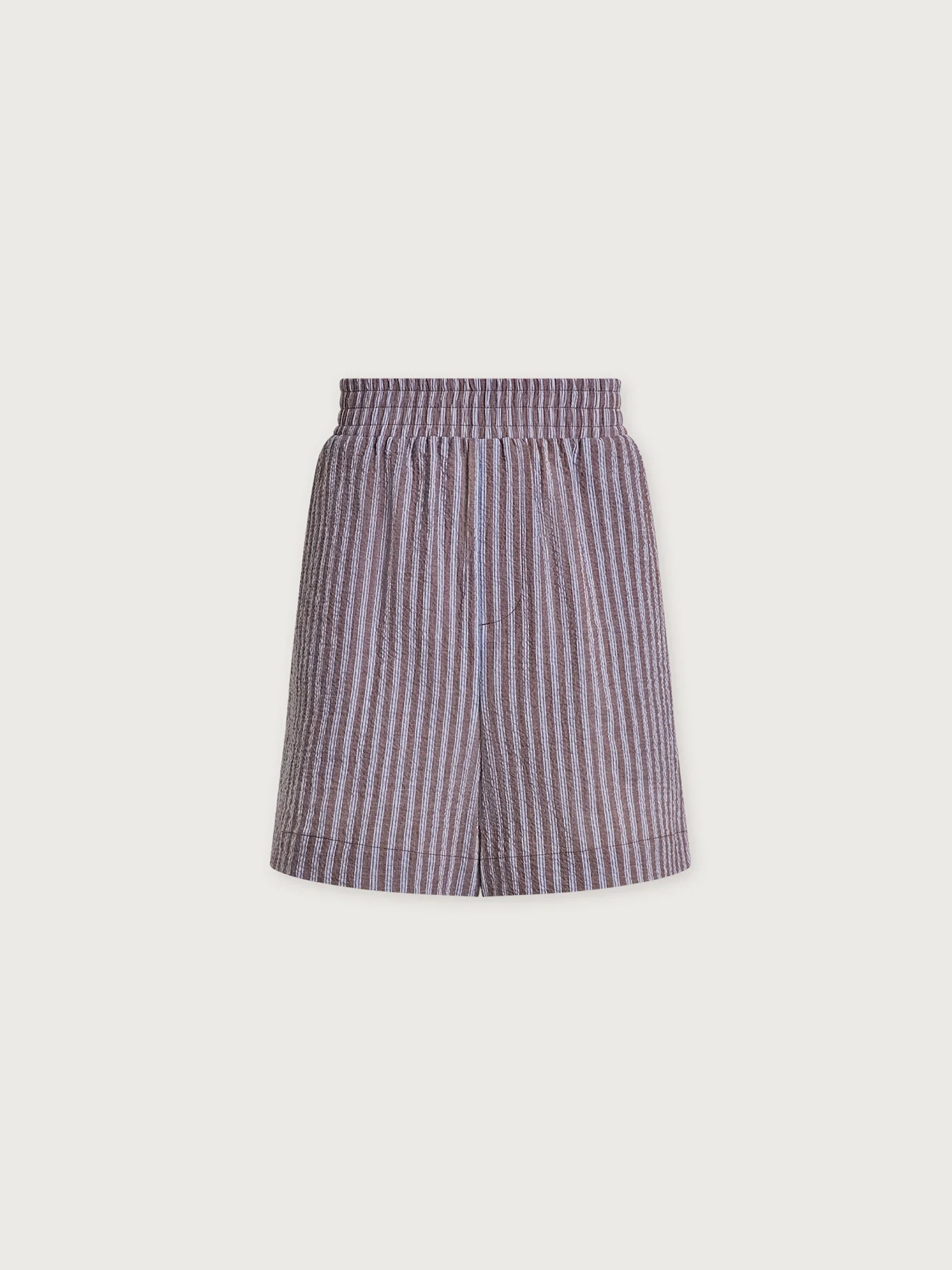Darina Short 4 14 Darina Short 4