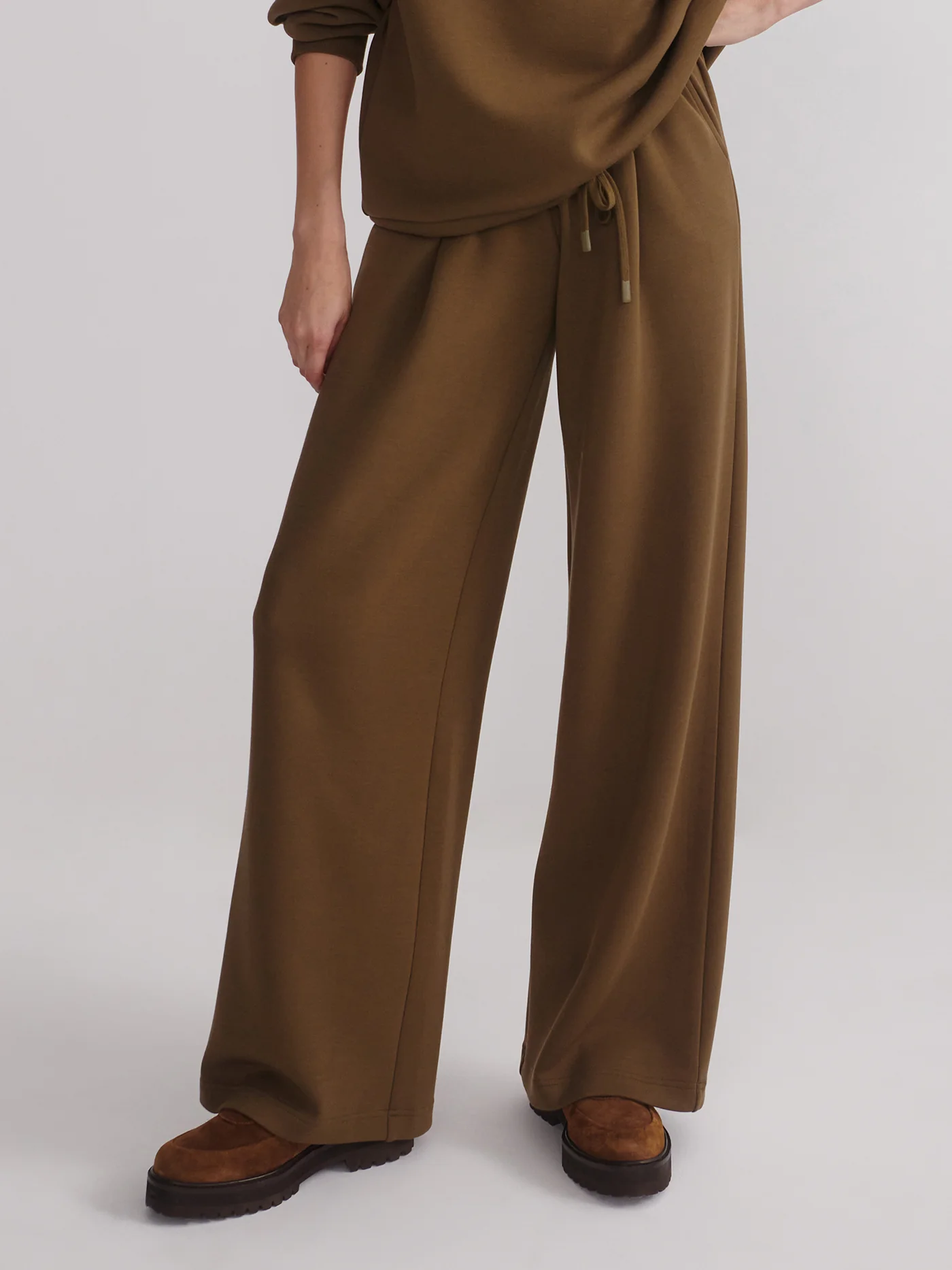 The Extra Wide Leg Pant 29.5 52 The Extra Wide Leg Pant 29.5