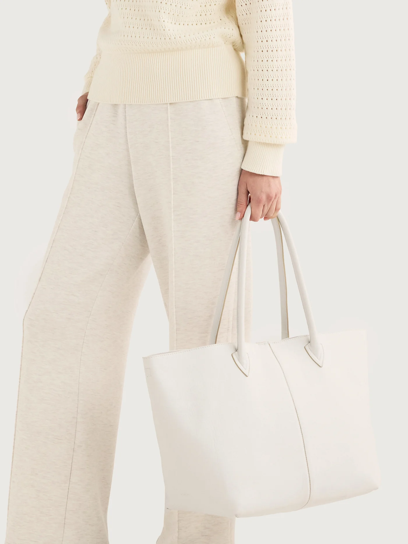 Loene Leather Tote Bag 21 Loene Leather Tote Bag