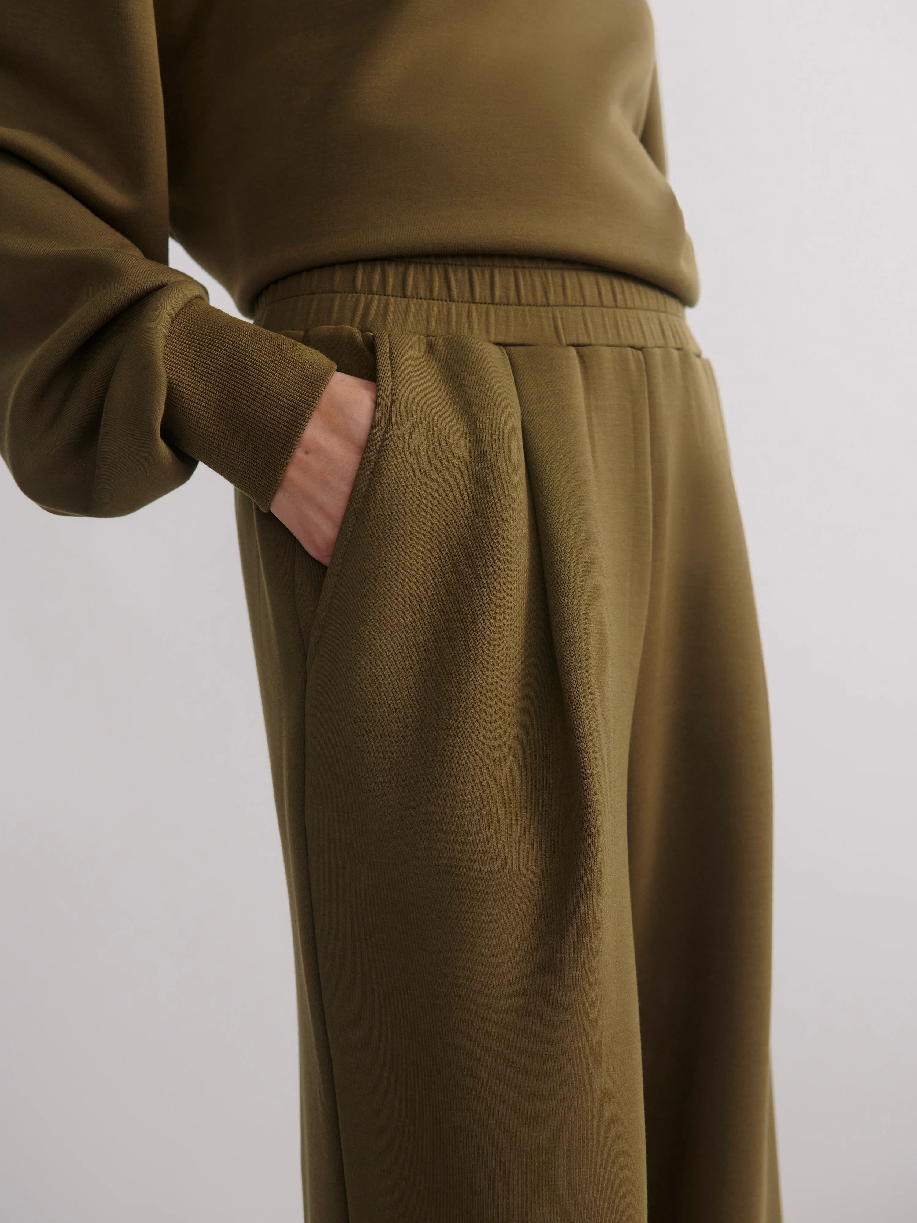 The Extra Wide Leg Pant 32 40 The Extra Wide Leg Pant 32