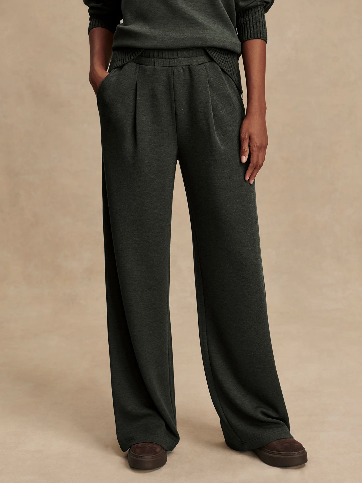 The Extra Wide Leg Pant 32 8 The Extra Wide Leg Pant 32