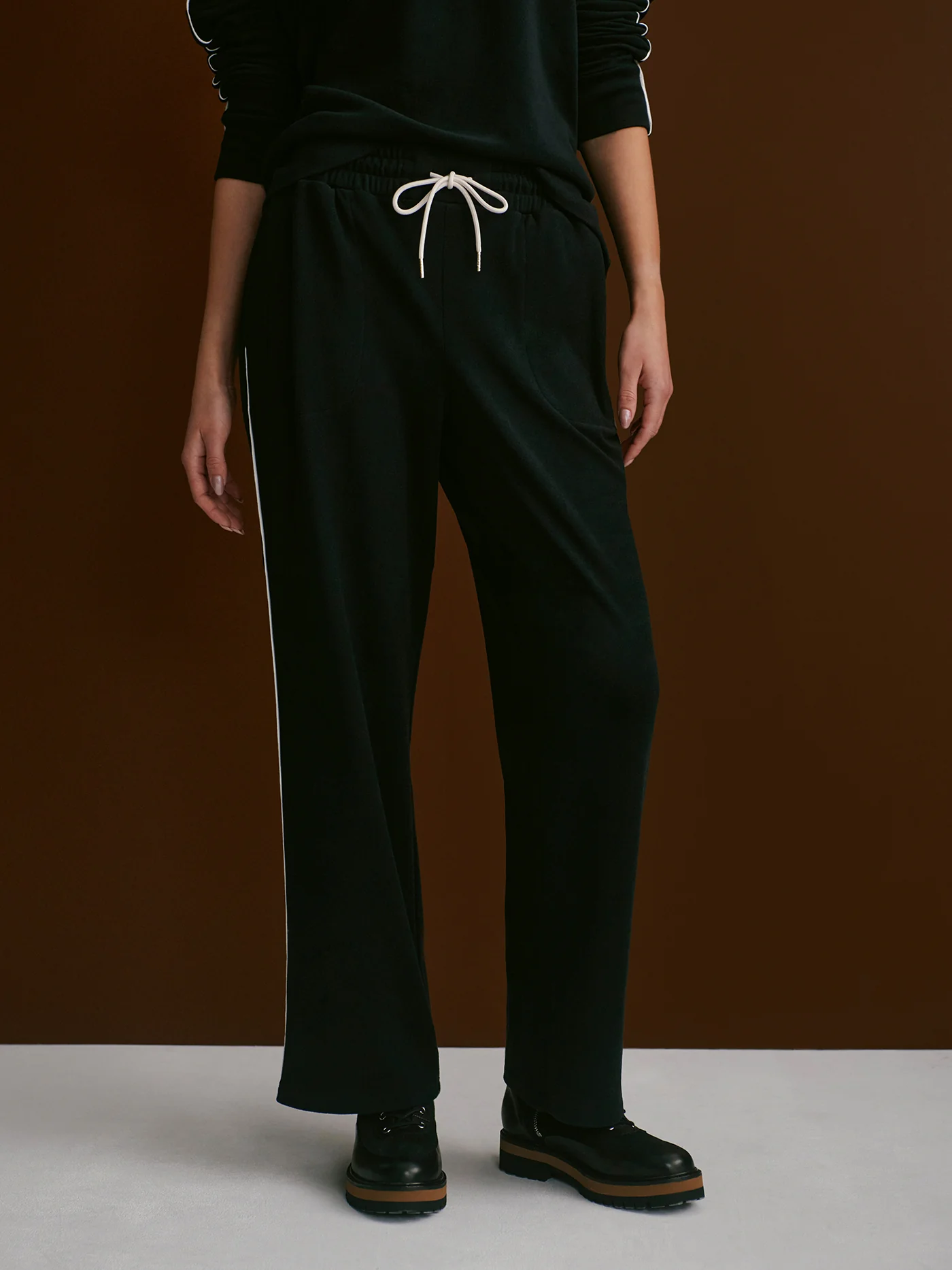 Brushed Rib Straight-Leg Pant 28 2 Brushed Rib Straight-Leg Pant 28