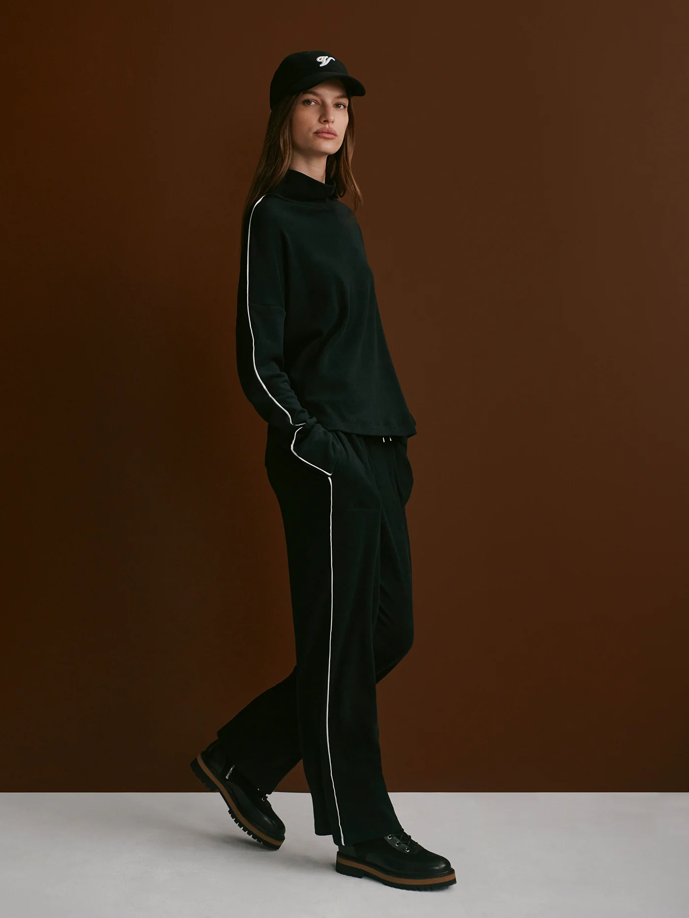 Brushed Rib Straight-Leg Pant 28 4 Brushed Rib Straight-Leg Pant 28