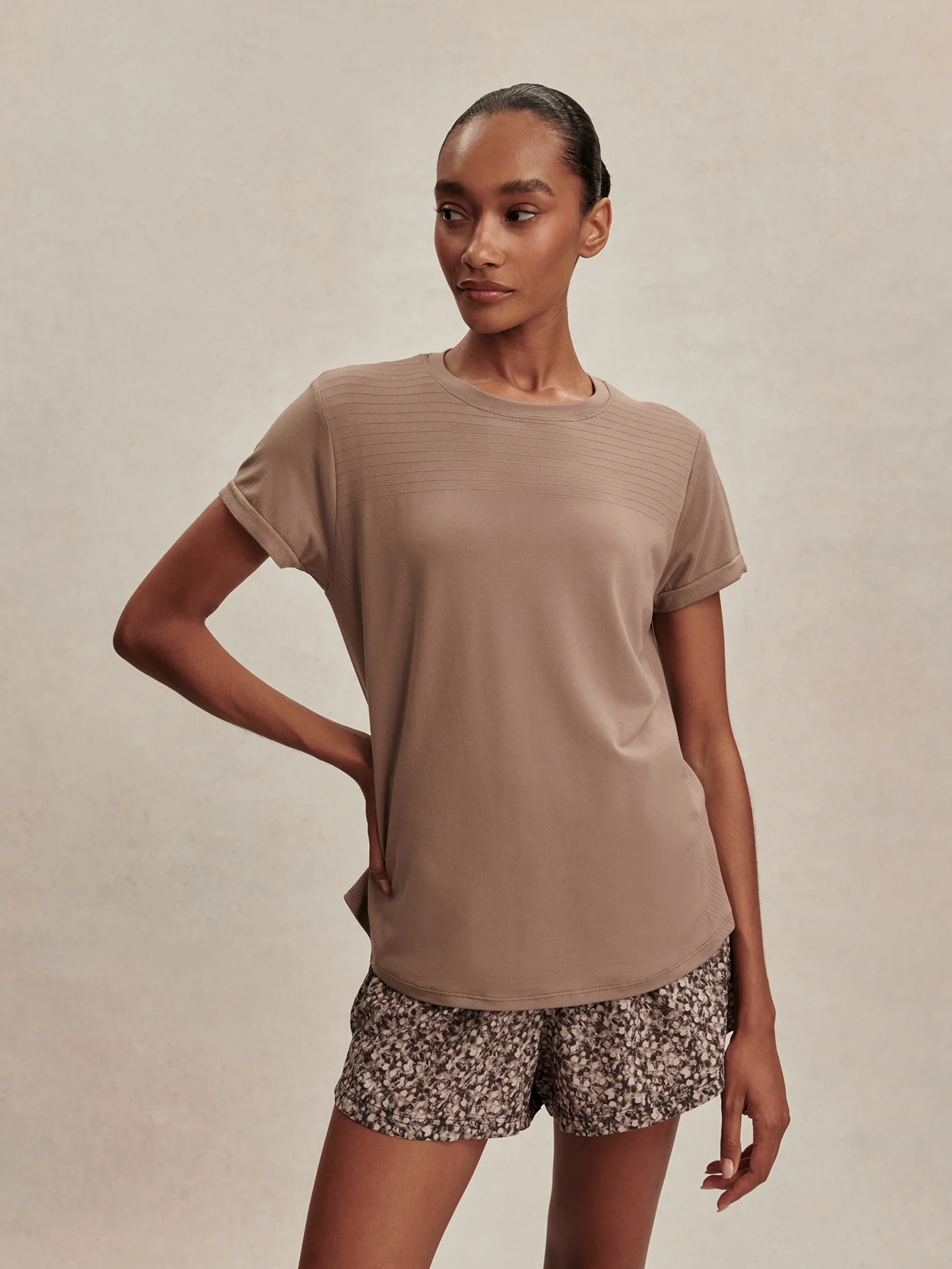 Saskia Seamless Longline Tee 15 Saskia Seamless Longline Tee
