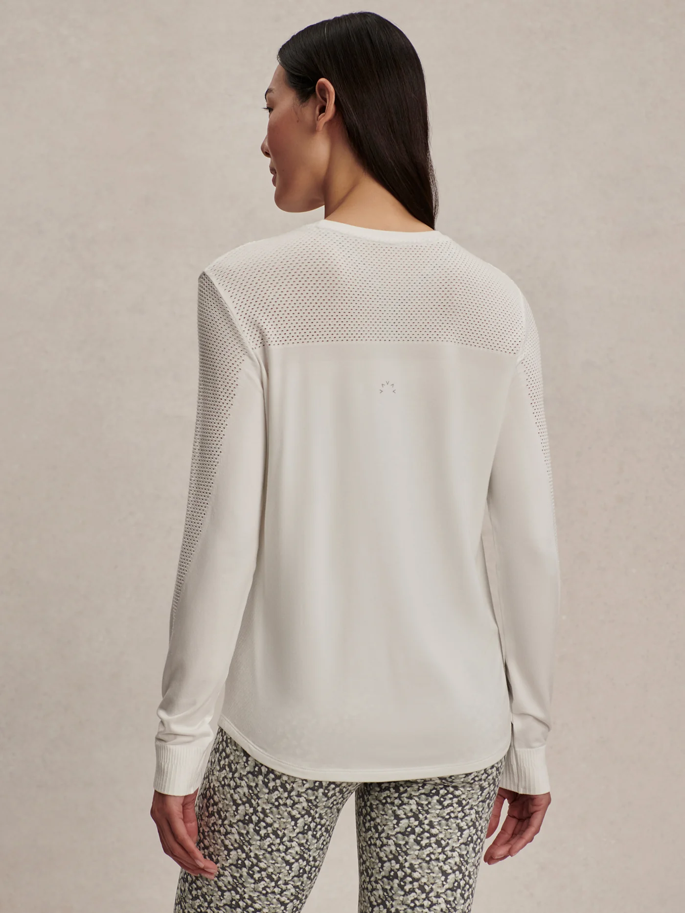 Samia Seamless Long-Sleeve Tee 11 Samia Seamless Long-Sleeve Tee