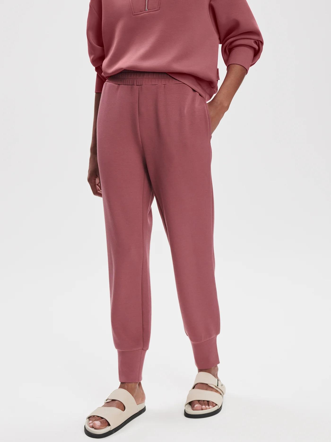 The Slim Cuff Pant 25 73 The Slim Cuff Pant 25