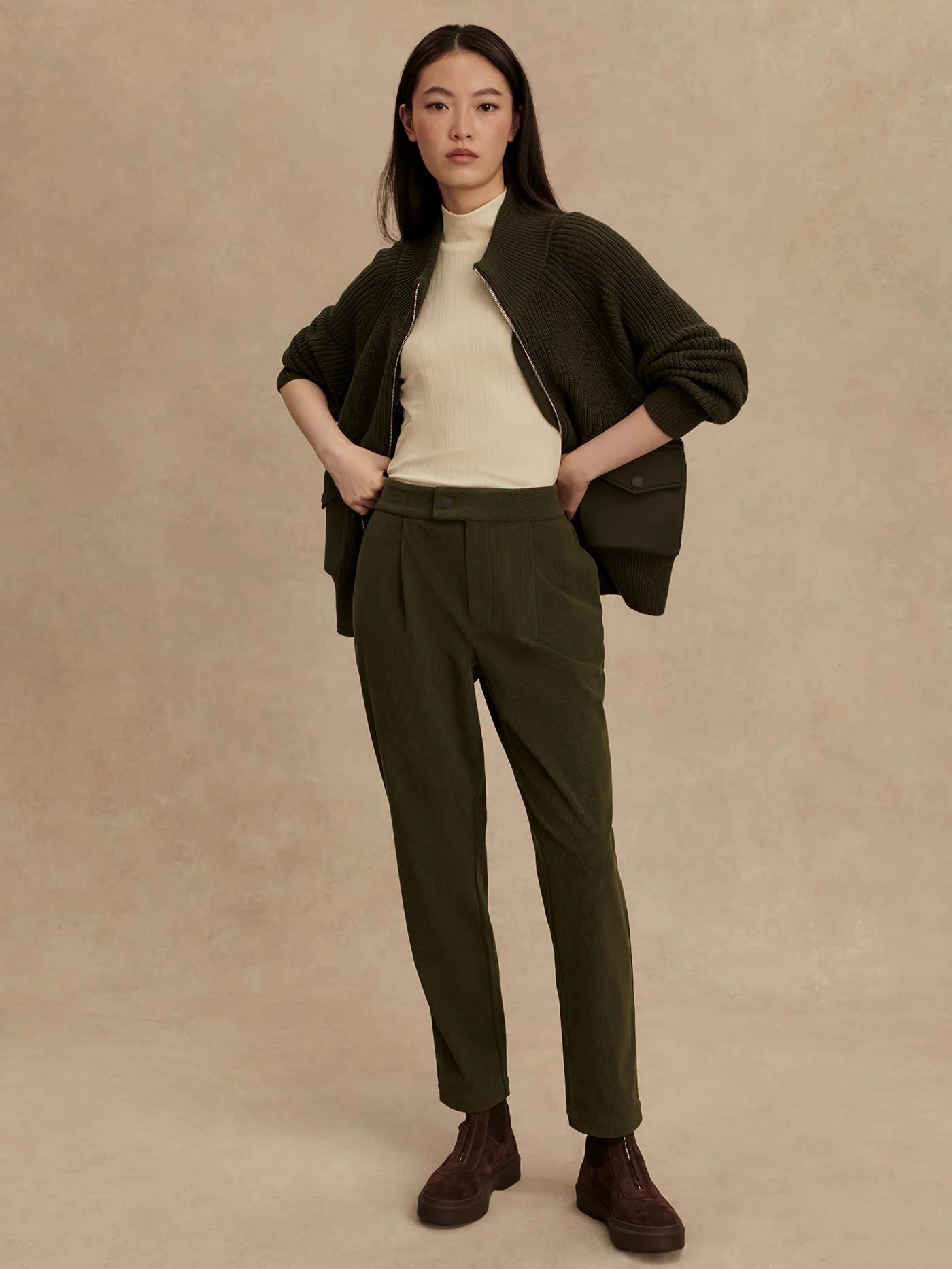 Nell Reg Tapered Leg Pant 29 14 Nell Reg Tapered Leg Pant 29