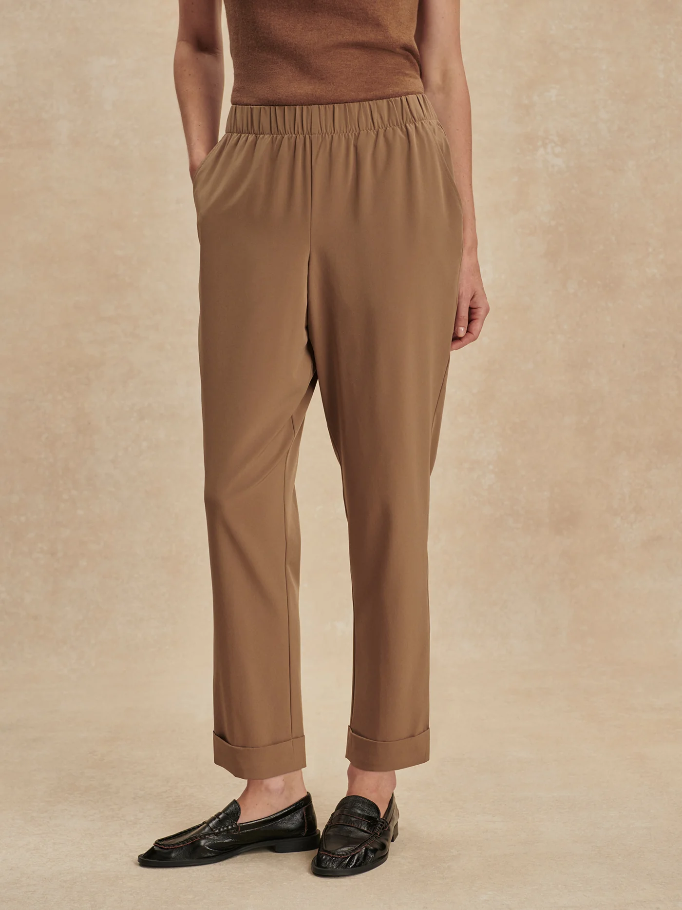 Alana 2.0 Tapered Leg Pant 27