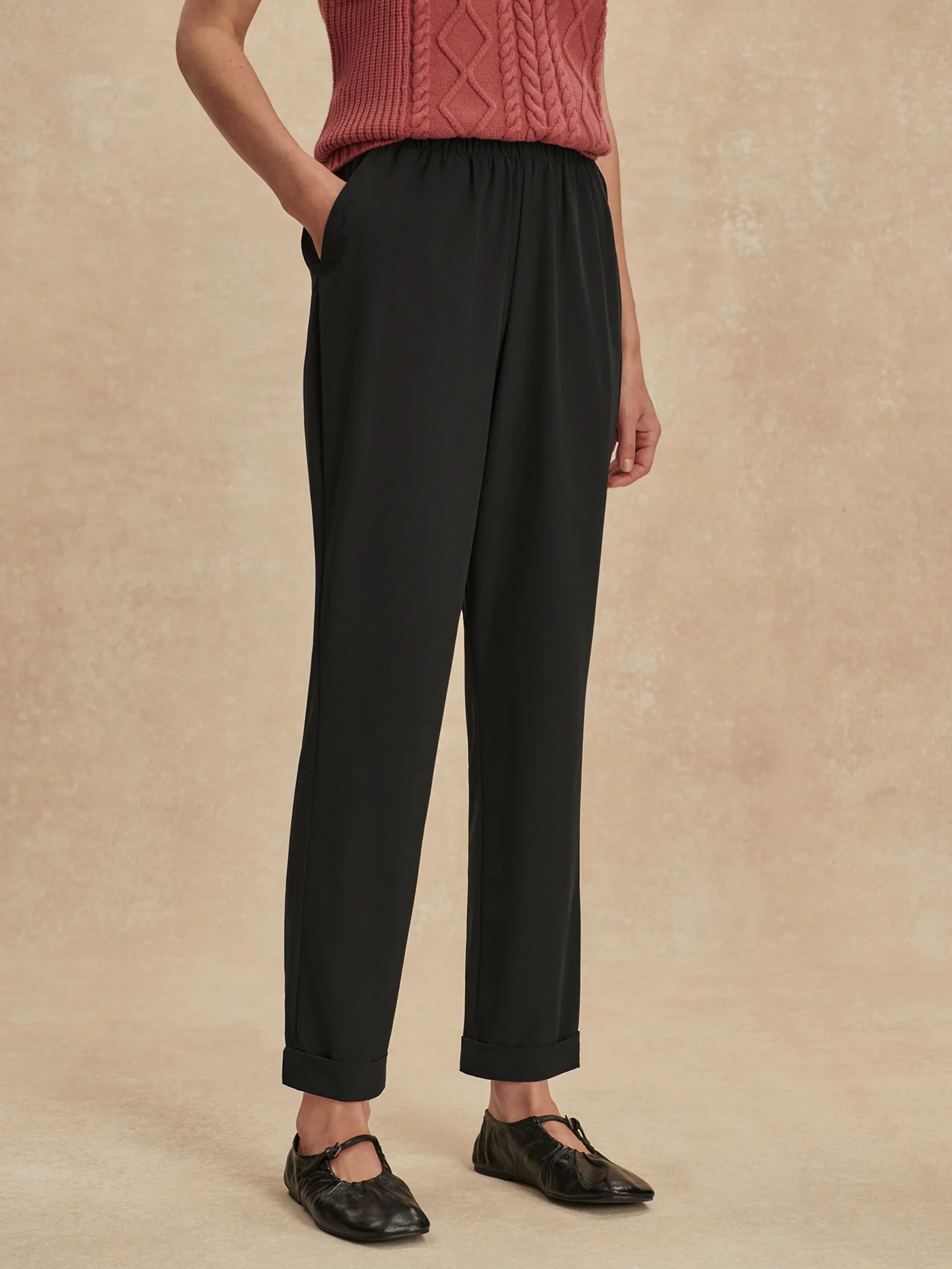 Alana 2.0 Tapered Leg Pant 27 12 Alana 2.0 Tapered Leg Pant 27