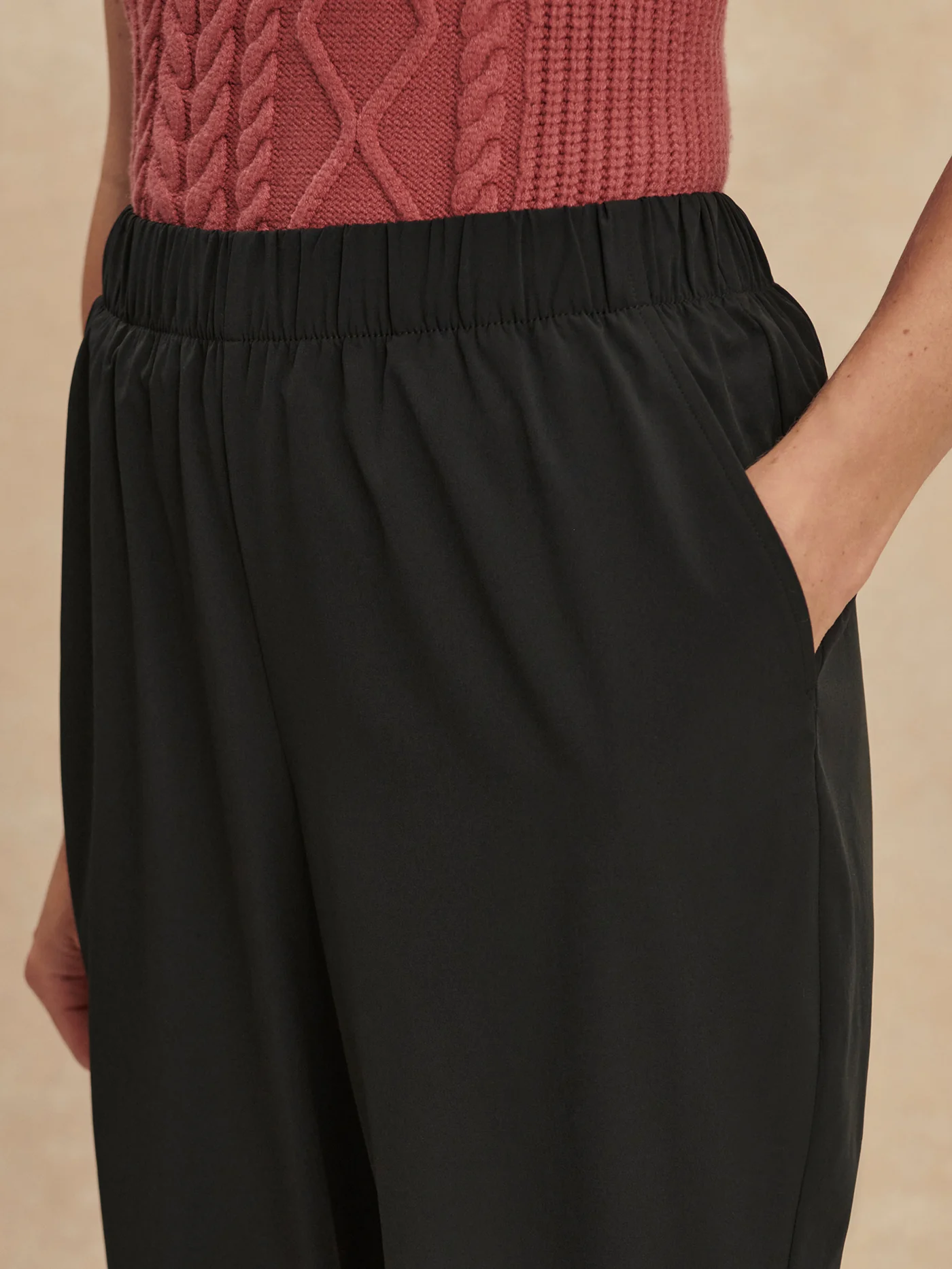 Alana 2.0 Tapered Leg Pant 29 3 Alana 2.0 Tapered Leg Pant 29