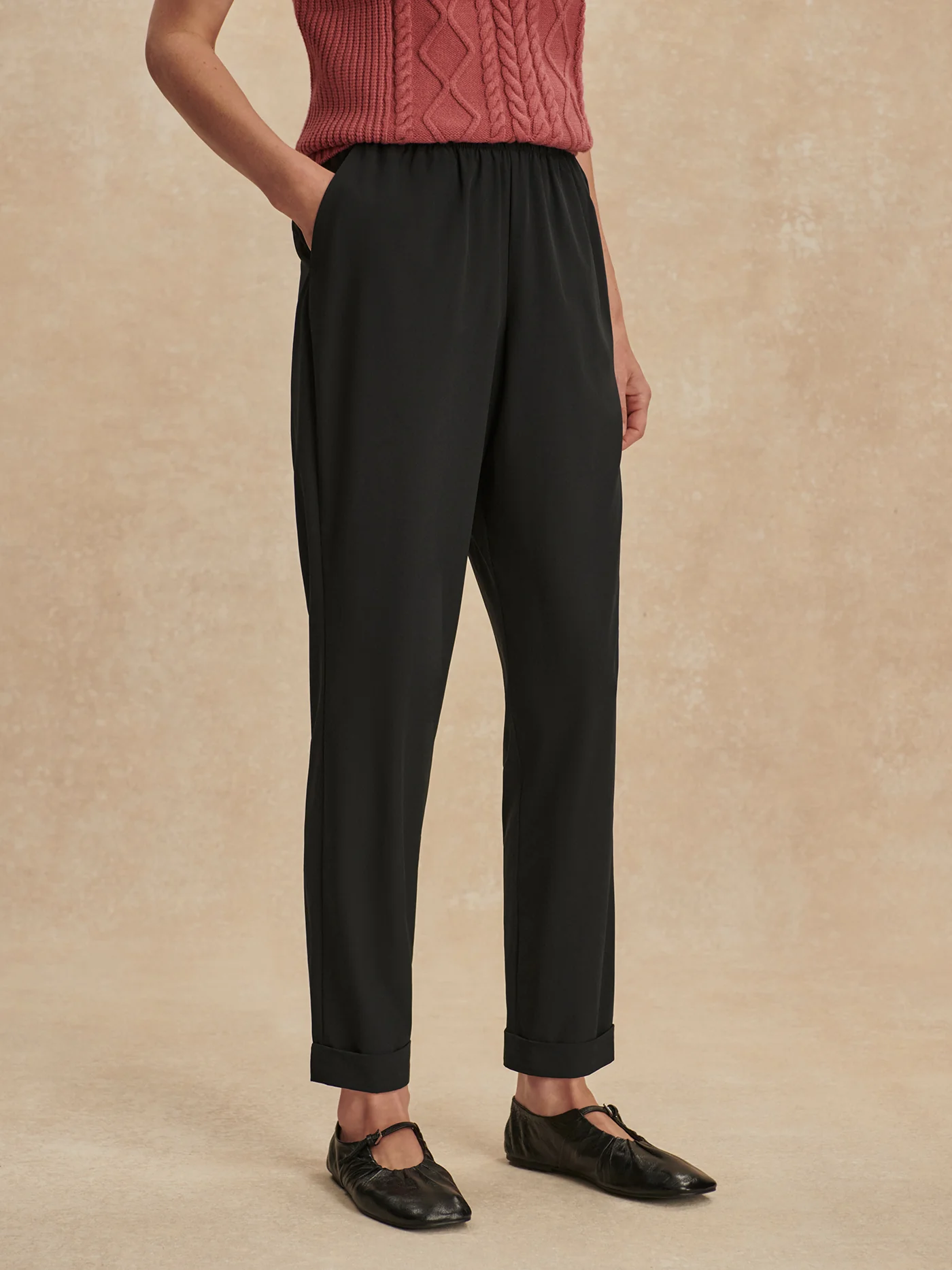 Alana 2.0 Tapered Leg Pant 29 4 Alana 2.0 Tapered Leg Pant 29