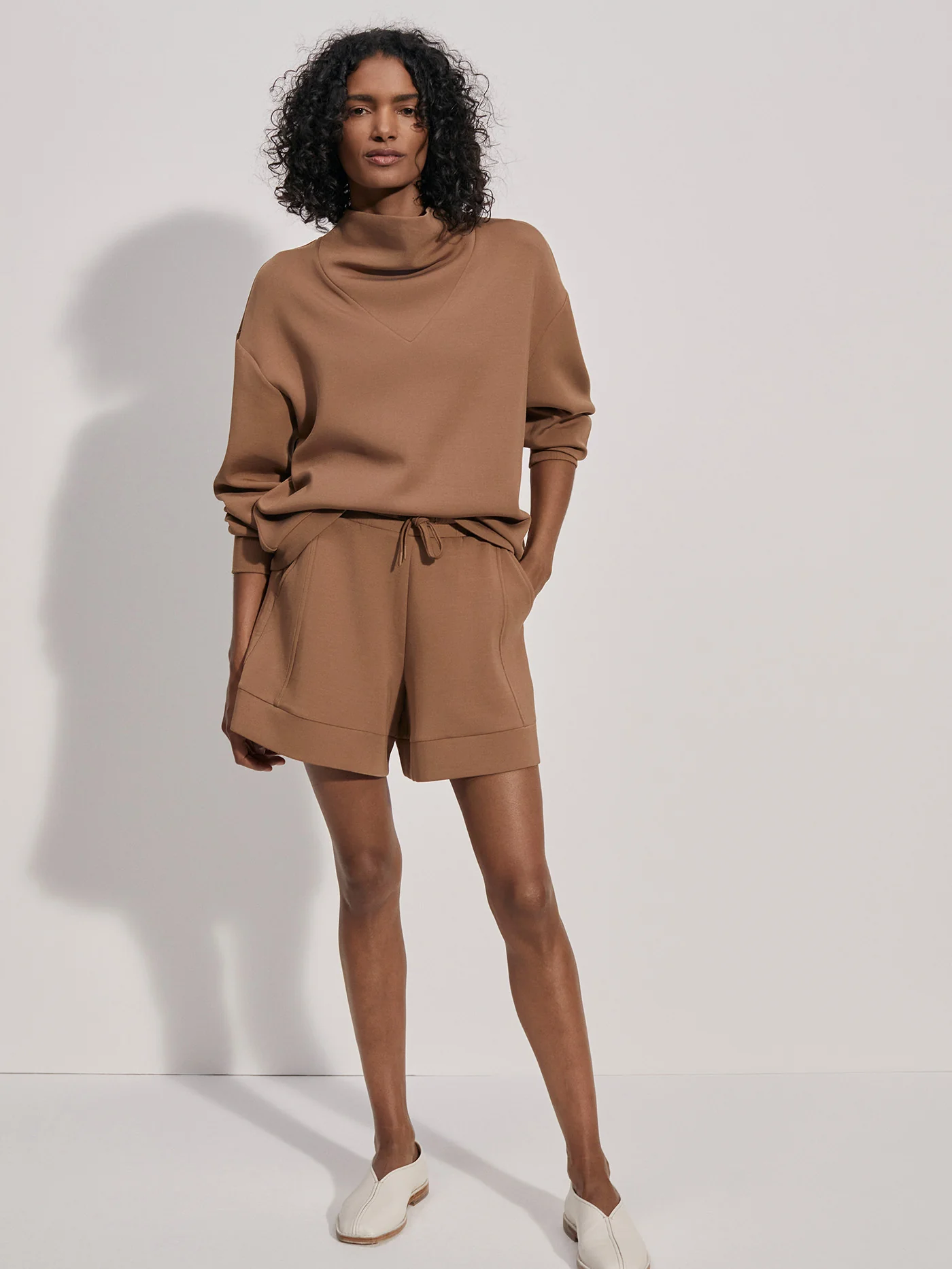 Alder High Rise Short 5.5 26 Alder High Rise Short 5.5