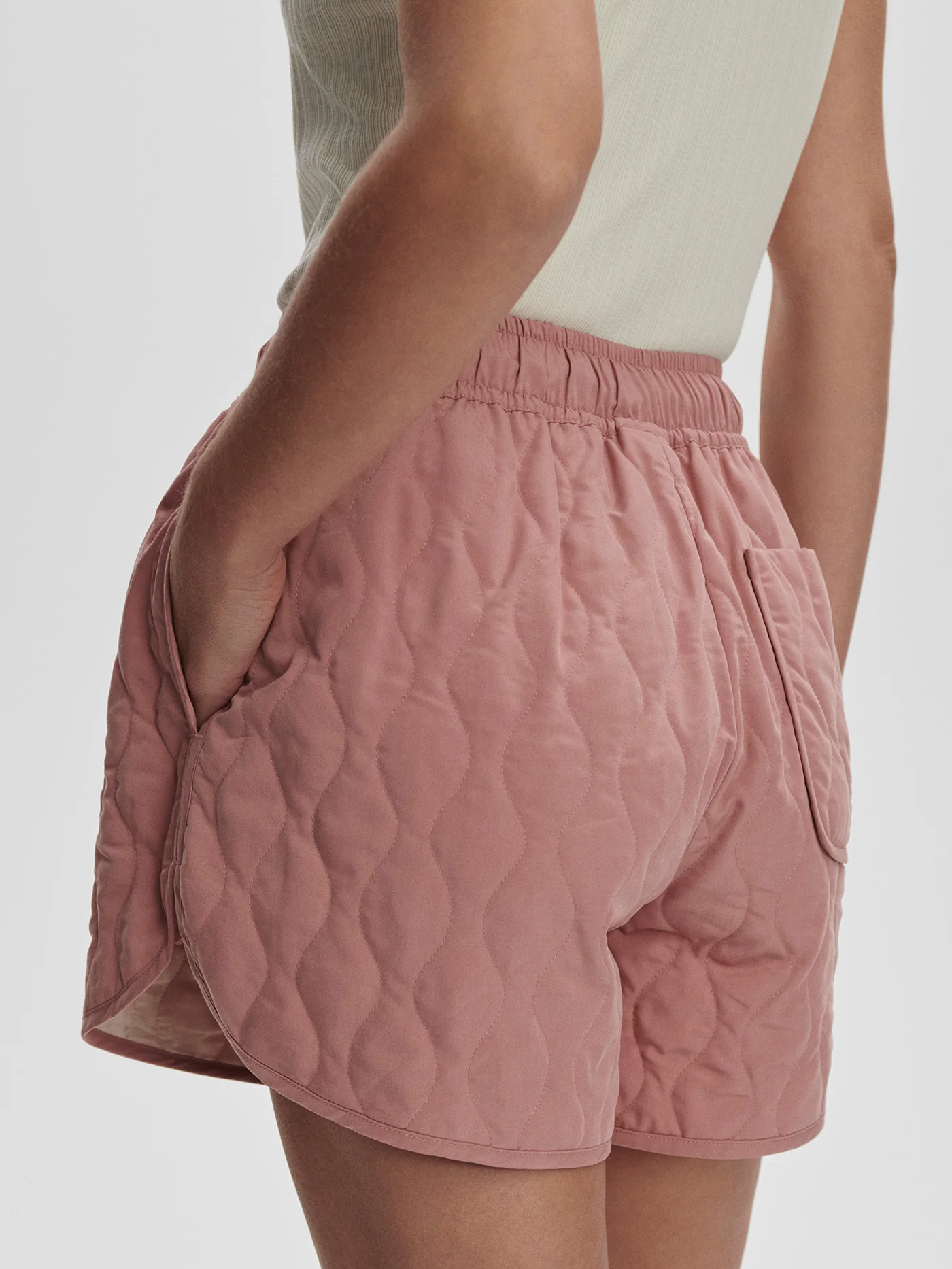 Catrine Quilted Short 10 Catrine Quilted Short