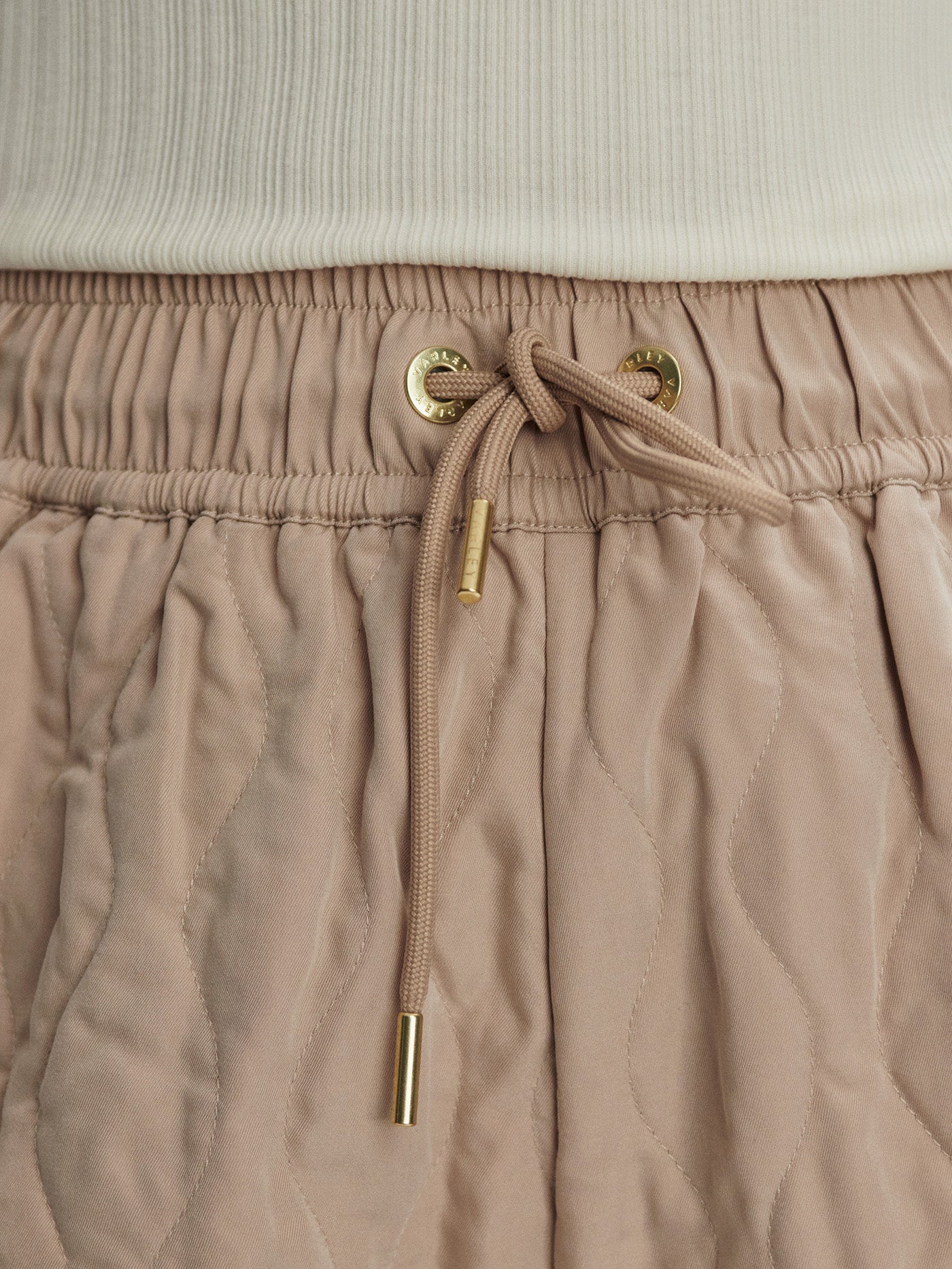 Catrine Quilted Short 5 Catrine Quilted Short