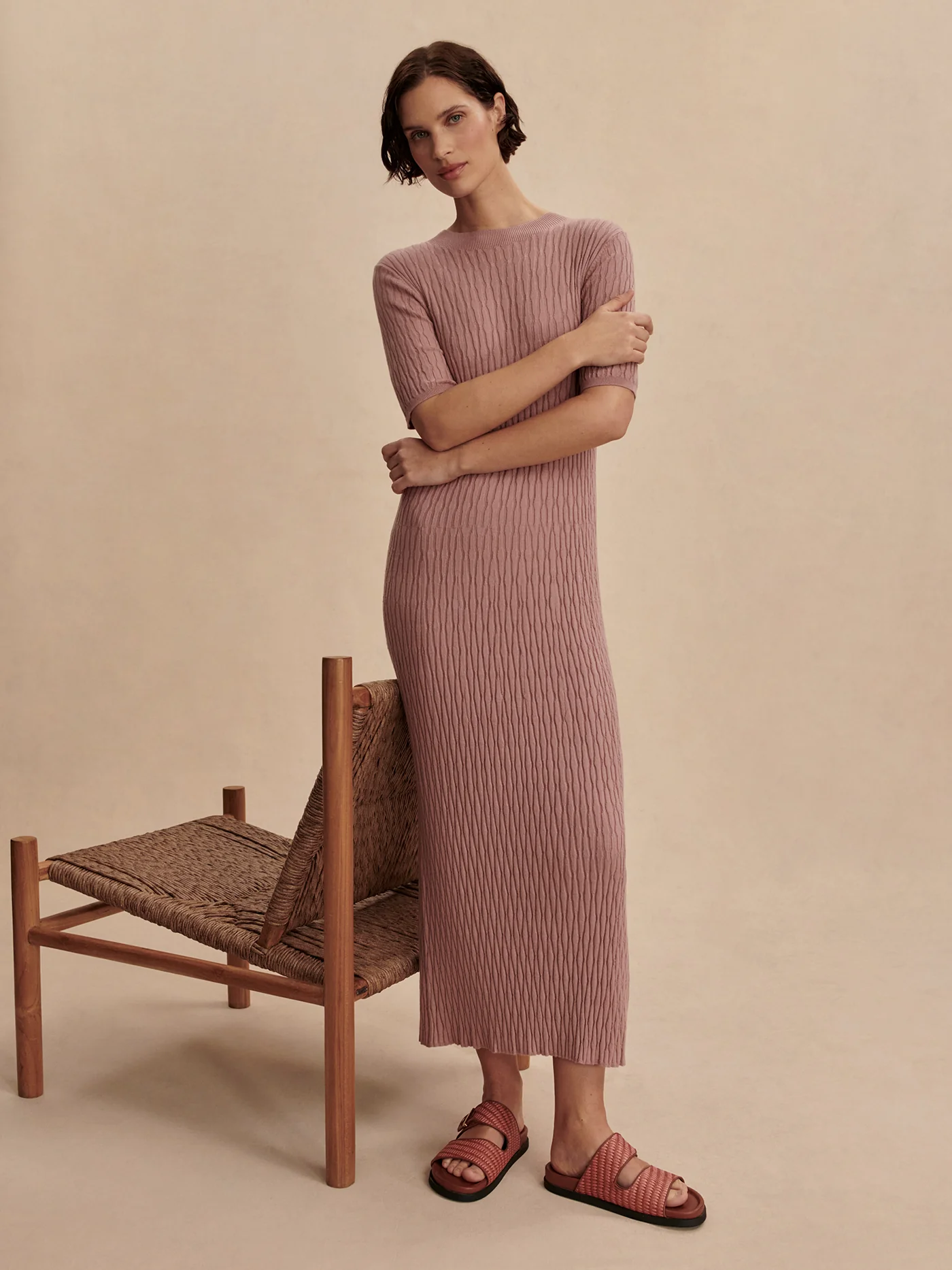 Fara Textured Knit Midi Dress 2 Fara Textured Knit Midi Dress
