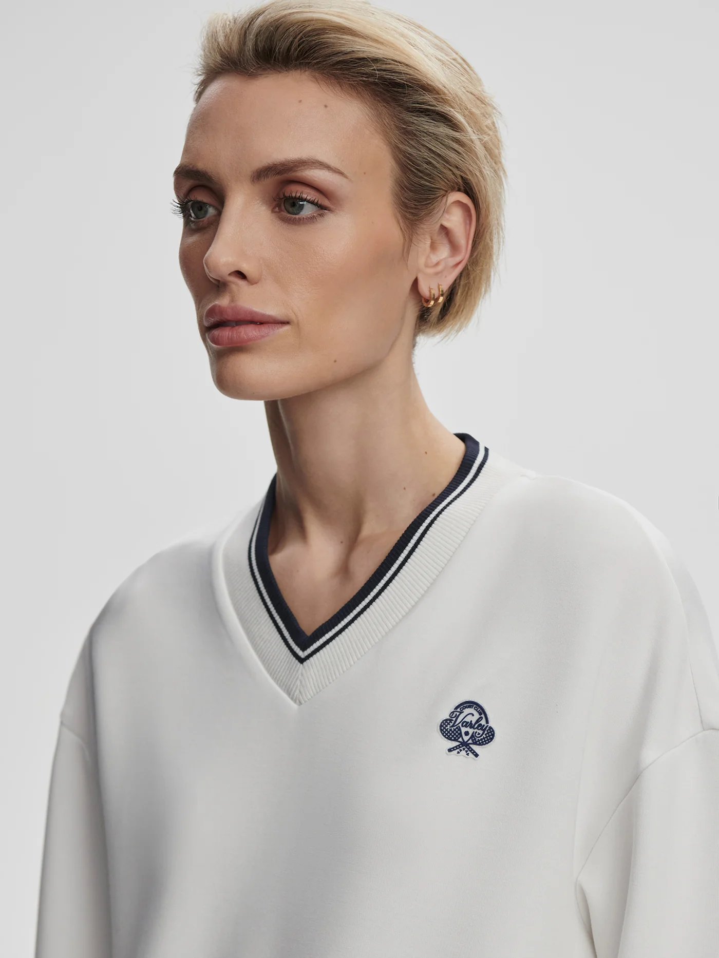 Iona V Neck Sweat 10 Iona V Neck Sweat