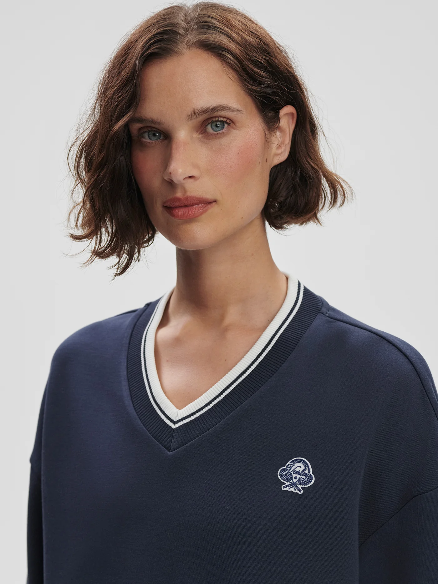Iona V Neck Sweat 5 Iona V Neck Sweat